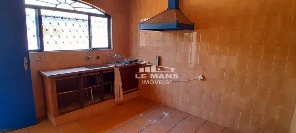 Casa, 6 quartos, 231 m² - Foto 16