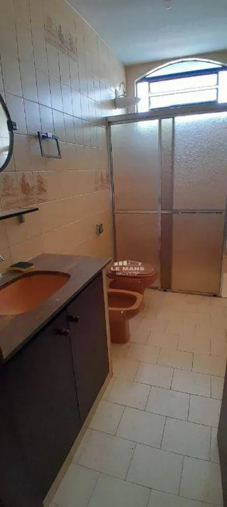 Casa, 6 quartos, 231 m² - Foto 18
