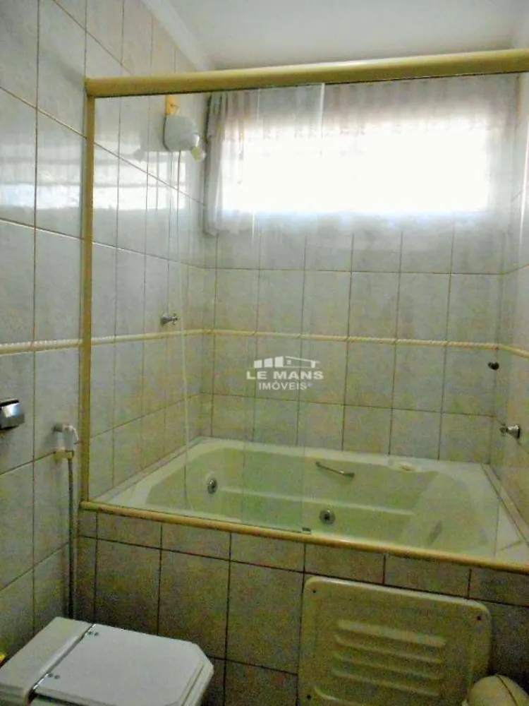 Casa, 3 quartos, 197 m² - Foto 1