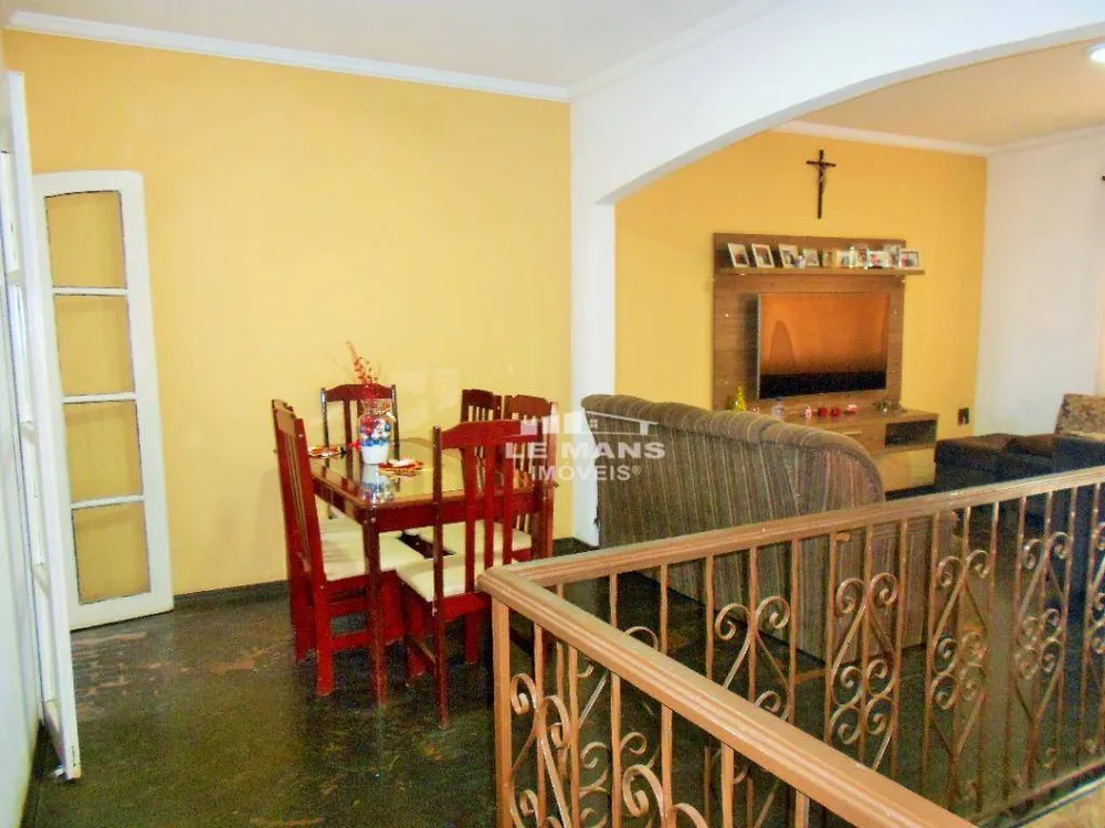 Casa, 3 quartos, 197 m² - Foto 3