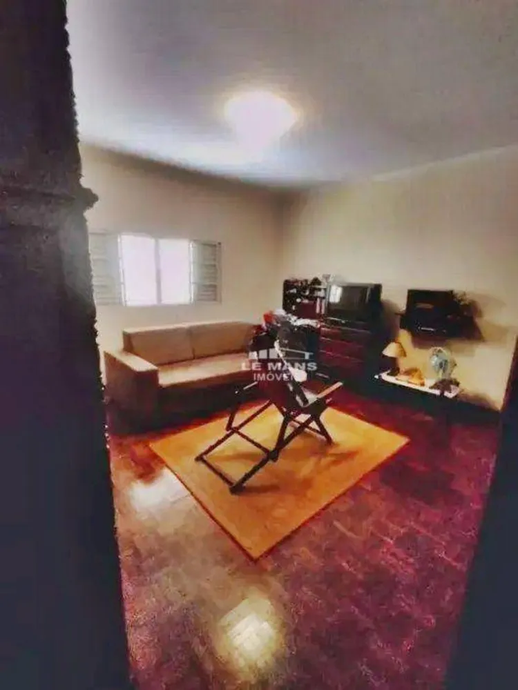 Casa, 3 quartos, 252 m² - Foto 14
