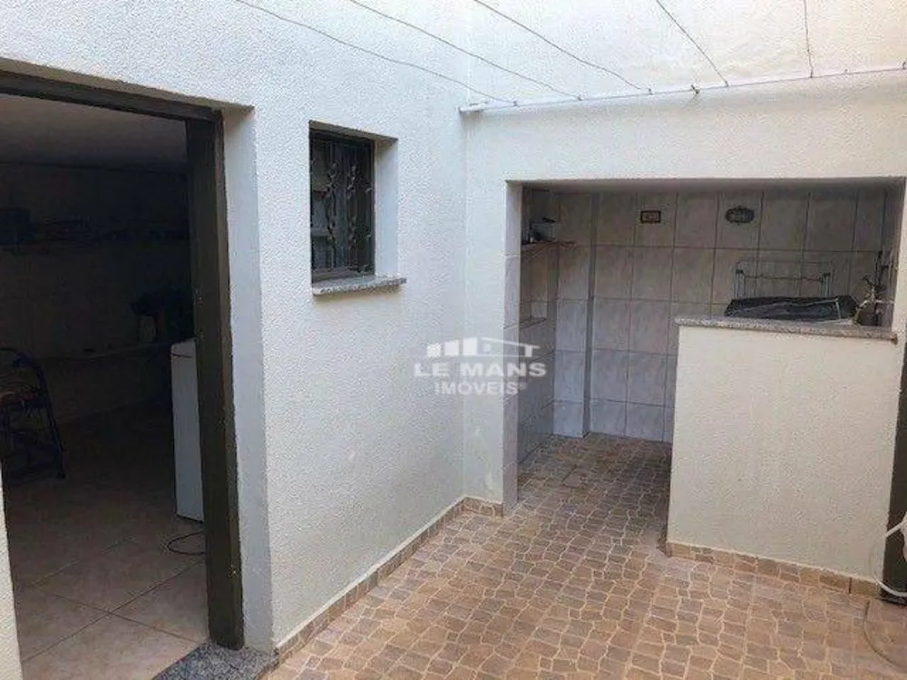 Casa, 3 quartos, 176 m² - Foto 2