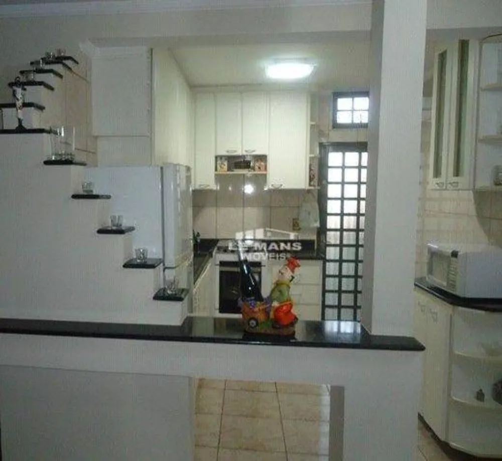 Casa, 3 quartos, 176 m² - Foto 5