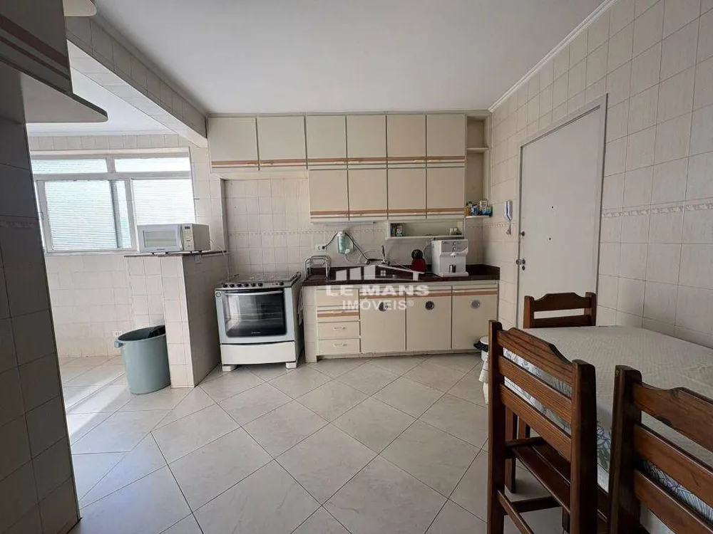 Apartamento, 3 quartos, 165 m² - Foto 2