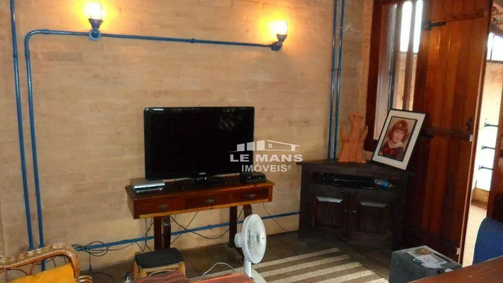 Casa, 3 quartos, 277 m² - Foto 10