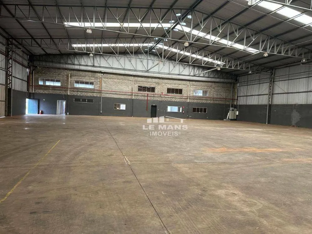 Depósito-Galpão, 2650 m² - Foto 1