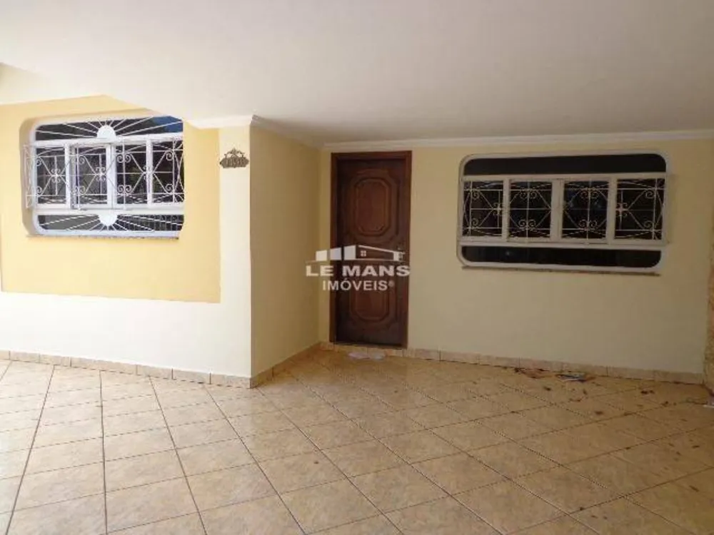 Casa, 3 quartos, 222 m² - Foto 14