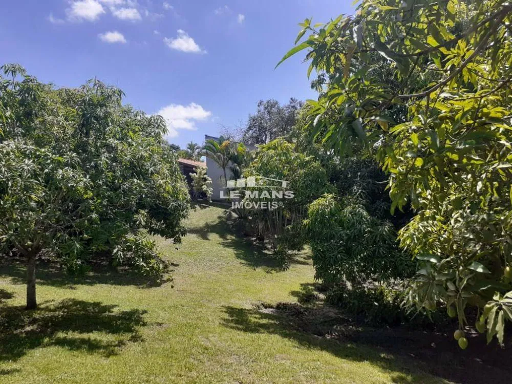 Chácara, 3 quartos, 2500 m² - Foto 1