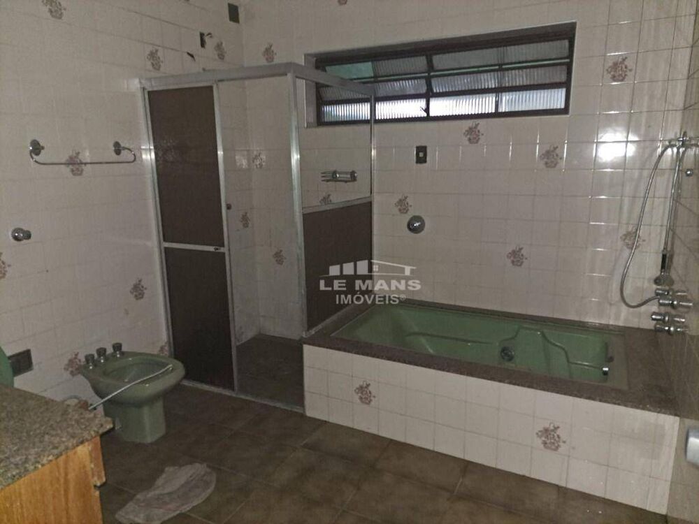 Casa à venda com 4 quartos, 151m² - Foto 4