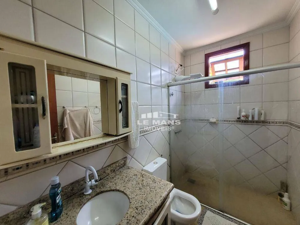Casa, 3 quartos, 200 m² - Foto 20