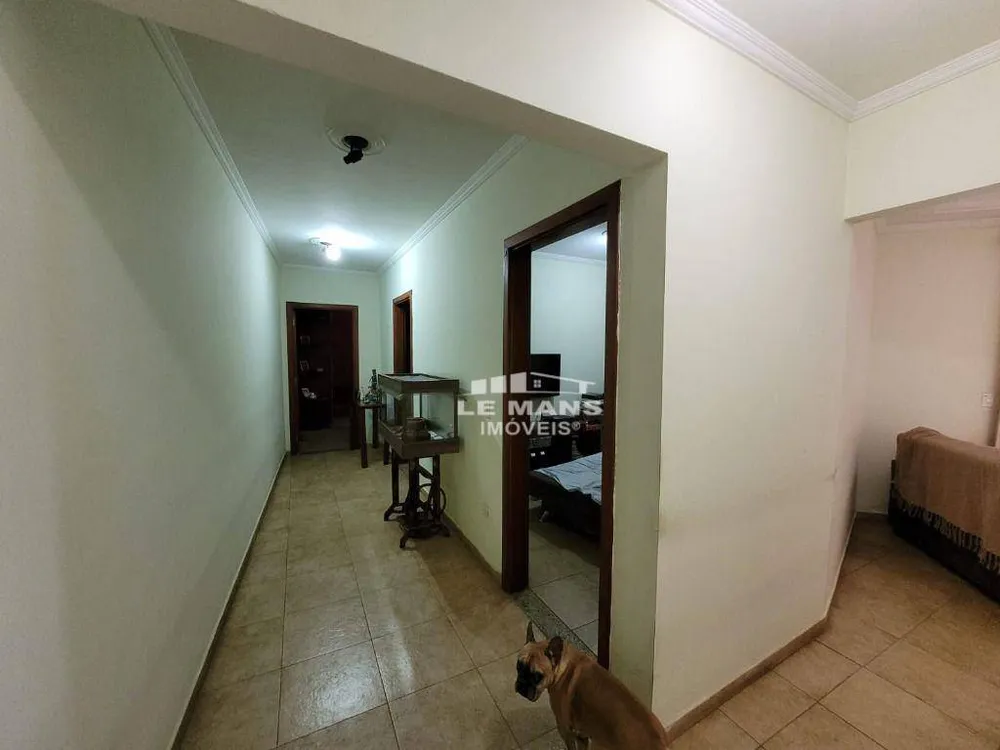 Casa, 3 quartos, 200 m² - Foto 17