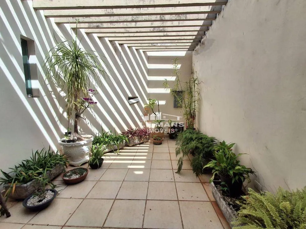 Casa, 3 quartos, 165 m² - Foto 1