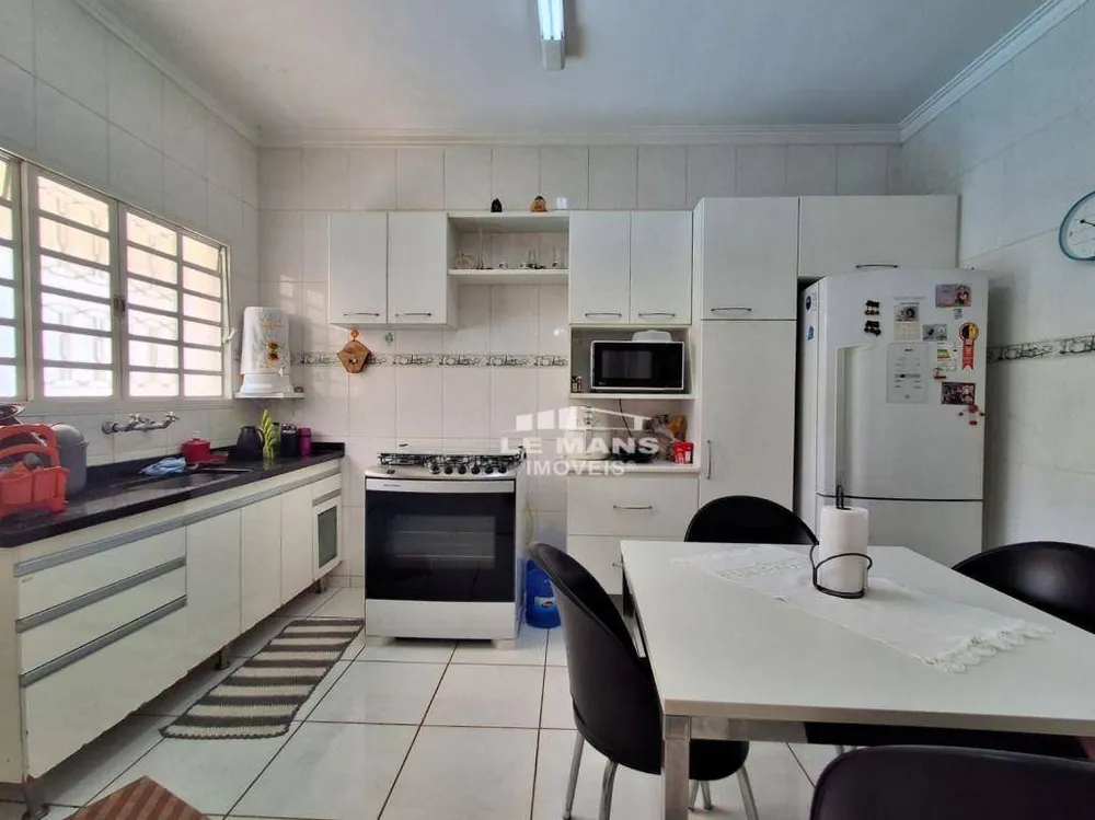Casa, 3 quartos, 165 m² - Foto 7