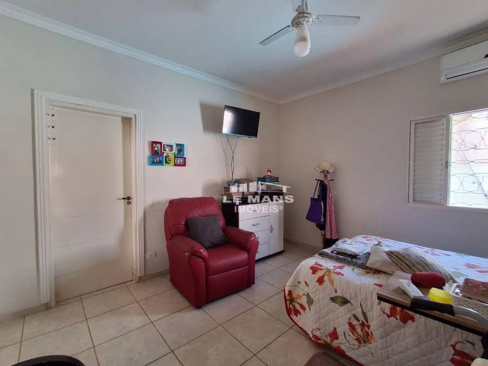 Casa, 3 quartos, 165 m² - Foto 2