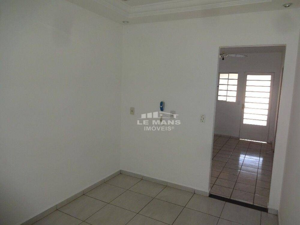 Casa de Condomínio à venda com 2 quartos, 88m² - Foto 2