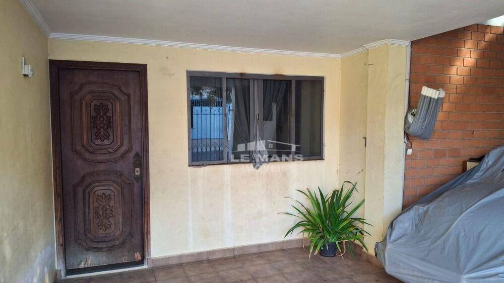 Casa, 4 quartos, 200 m² - Foto 1