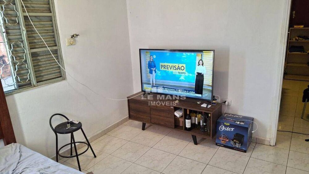 Casa, 4 quartos, 200 m² - Foto 4