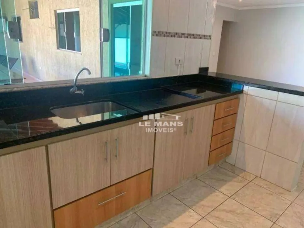 Casa, 2 quartos, 240 m² - Foto 1