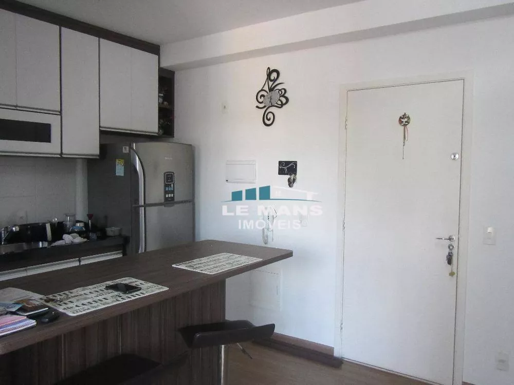 Apartamento à venda com 2 quartos, 79m² - Foto 4