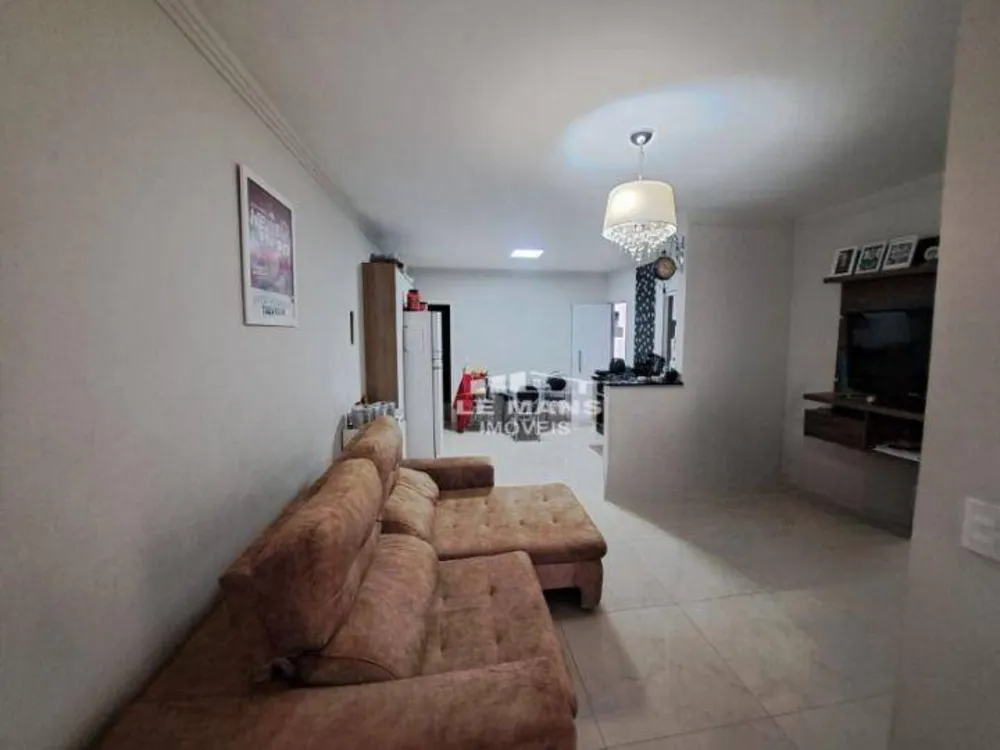 Casa, 2 quartos, 140 m² - Foto 1