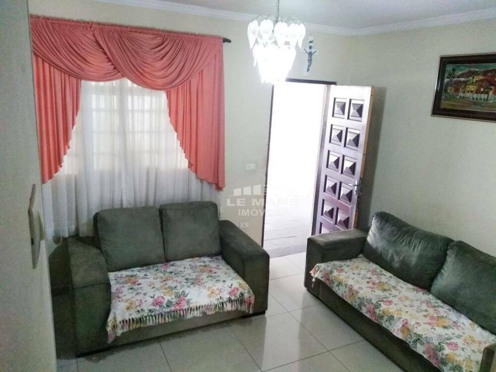 Casa, 3 quartos, 188 m² - Foto 1