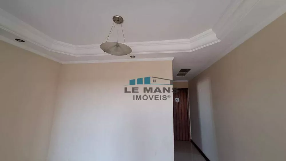 Apartamento à venda com 3 quartos, 73m² - Foto 7