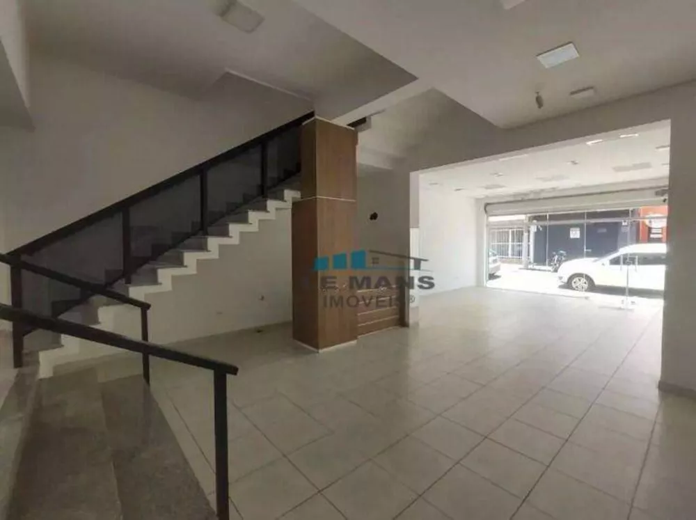 Loja-Salão para alugar, 204m² - Foto 1