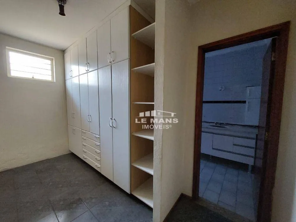 Casa, 3 quartos, 327 m² - Foto 3