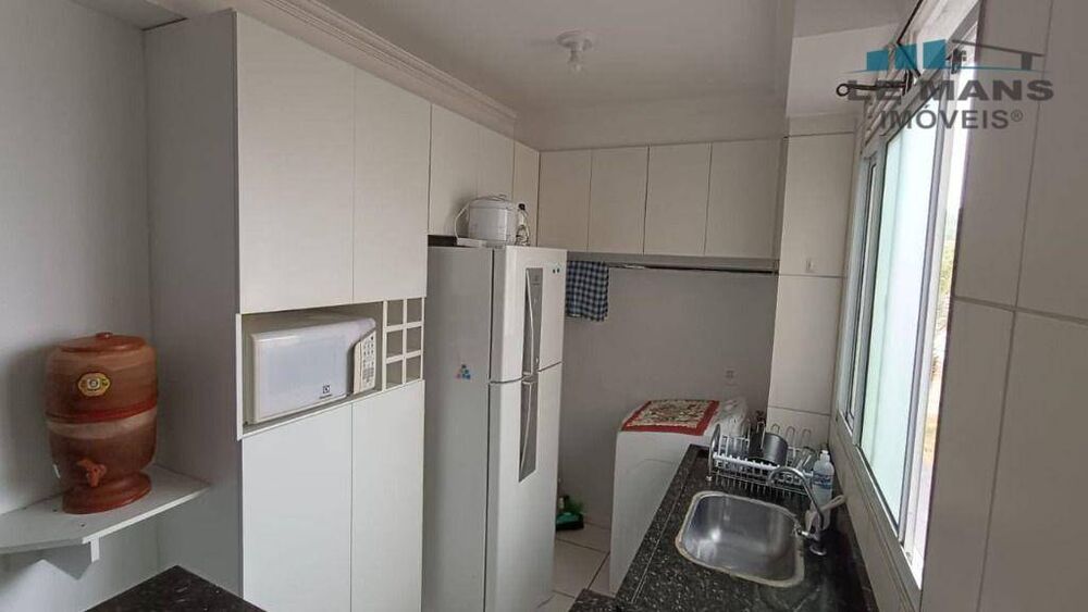 Apartamento à venda com 2 quartos, 45m² - Foto 4