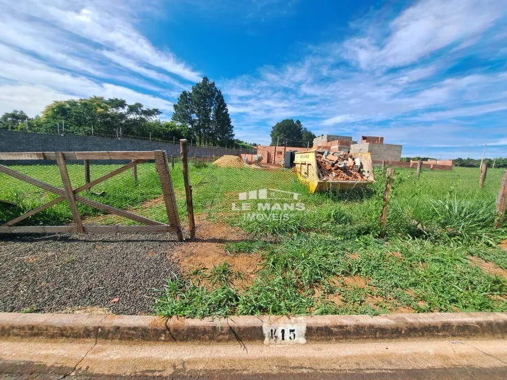 Loteamento e Condomínio, 300 m² - Foto 1
