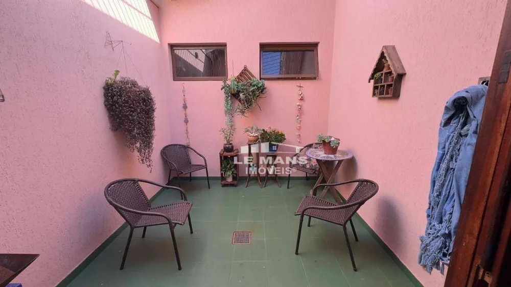 Casa, 3 quartos, 186 m² - Foto 2