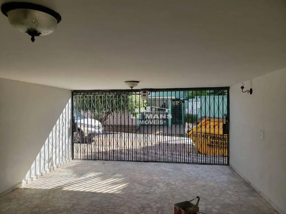 Casa, 3 quartos, 220 m² - Foto 4