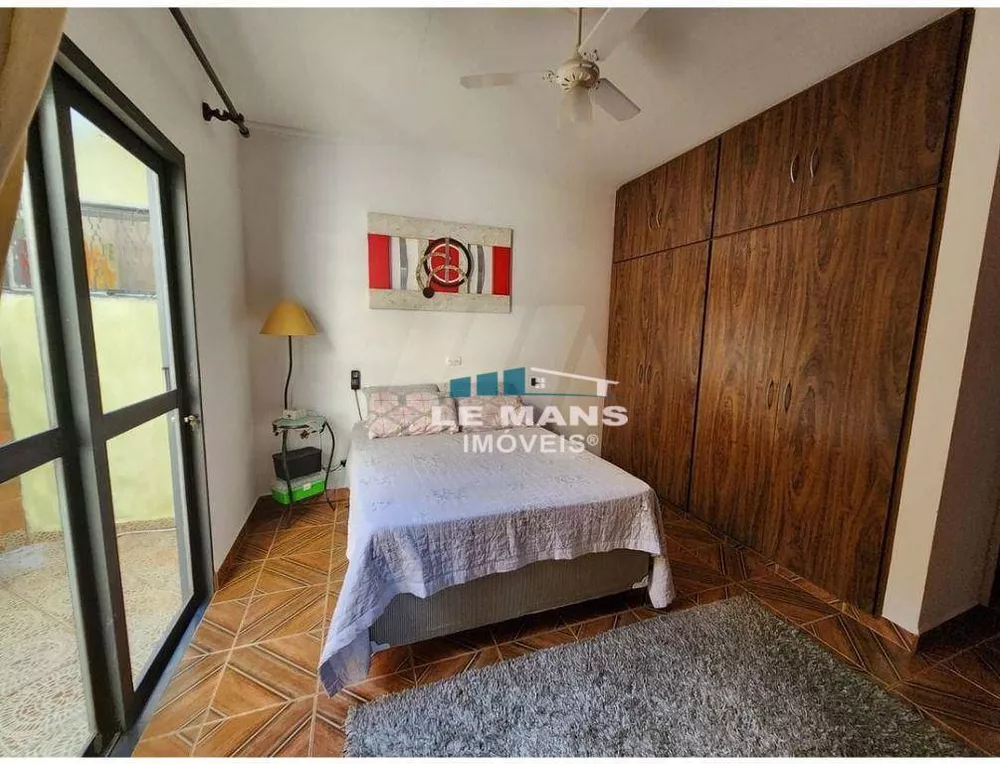 Casa à venda com 3 quartos, 180m² - Foto 4