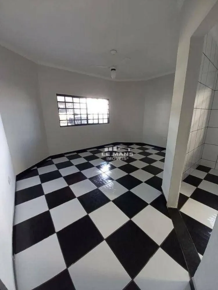 Casa, 3 quartos, 132 m² - Foto 2