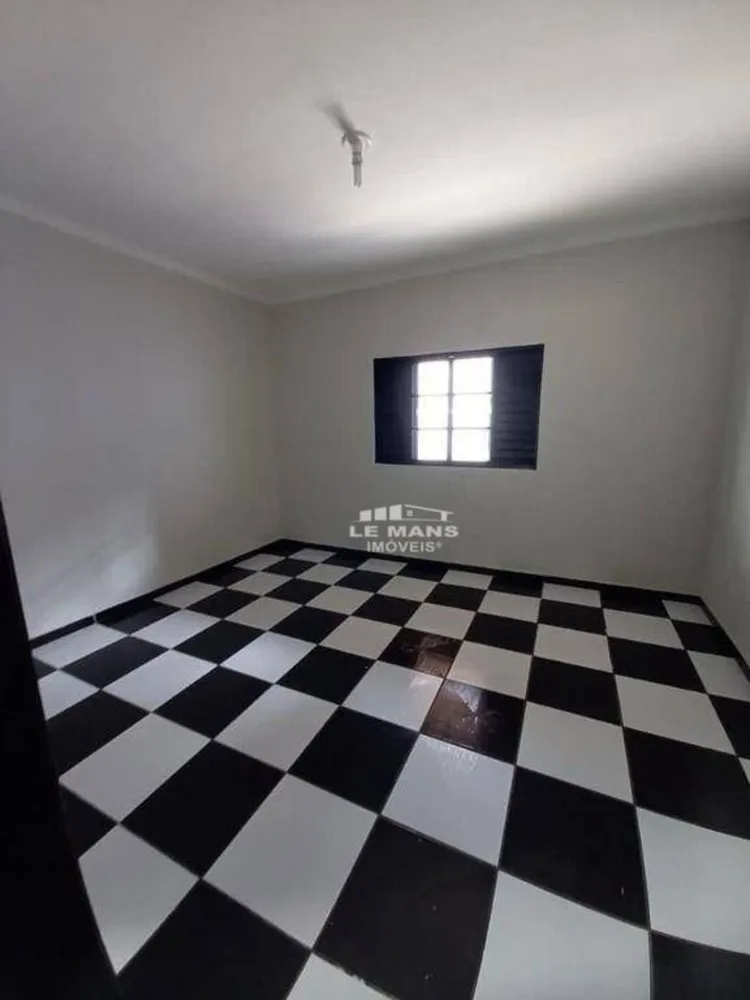 Casa, 3 quartos, 132 m² - Foto 2