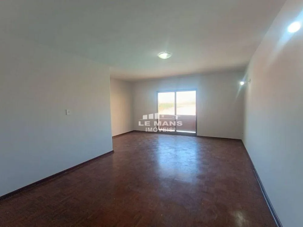 Casa, 3 quartos, 466 m² - Foto 2