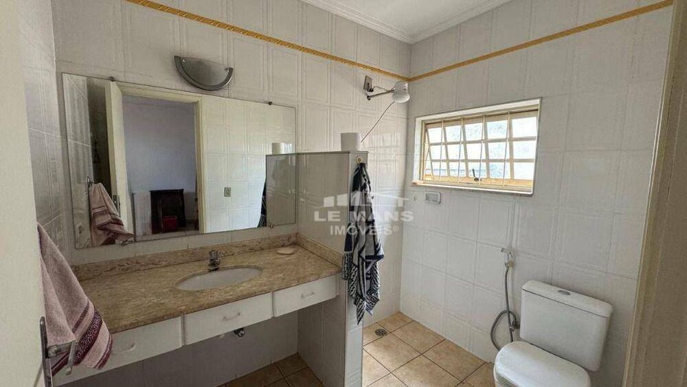 Casa à venda com 2 quartos, 188m² - Foto 8