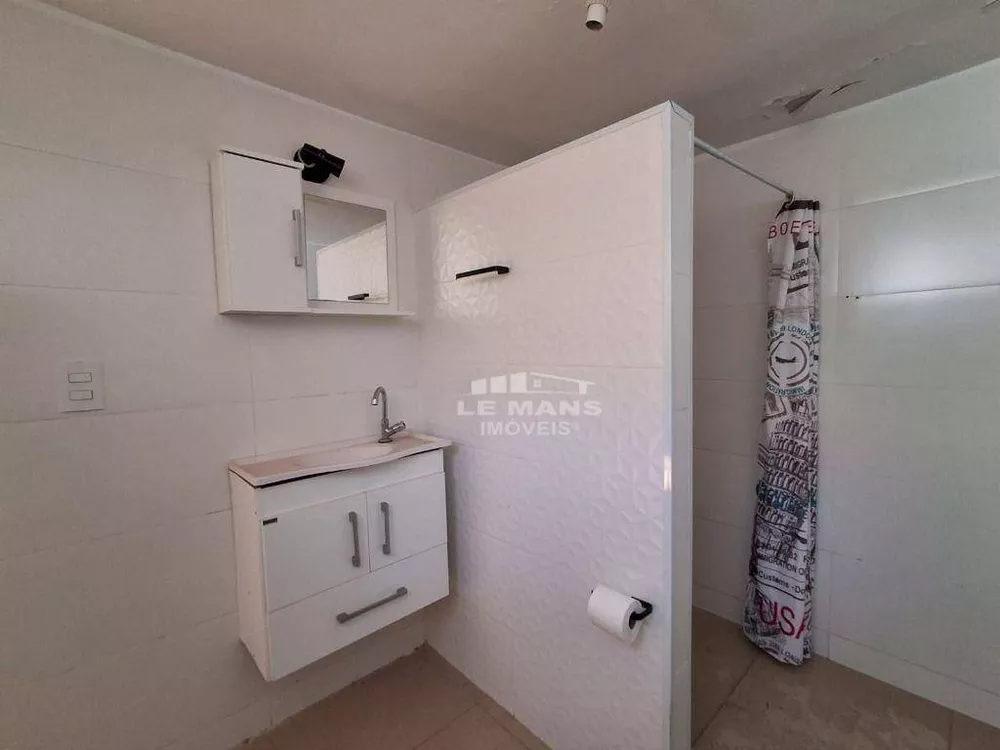 Casa, 3 quartos, 198 m² - Foto 2
