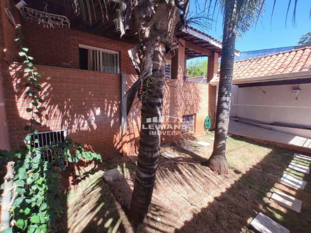 Casa, 3 quartos, 200 m² - Foto 2