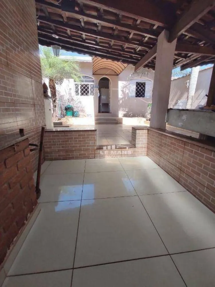 Casa, 3 quartos, 200 m² - Foto 11