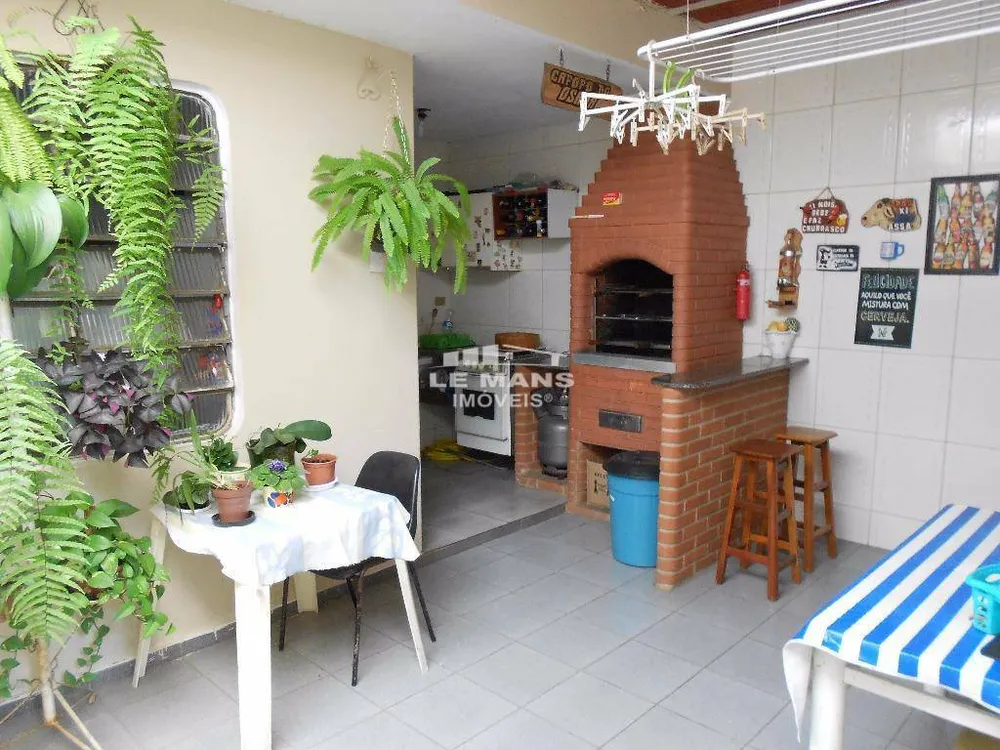 Casa, 2 quartos, 200 m² - Foto 9