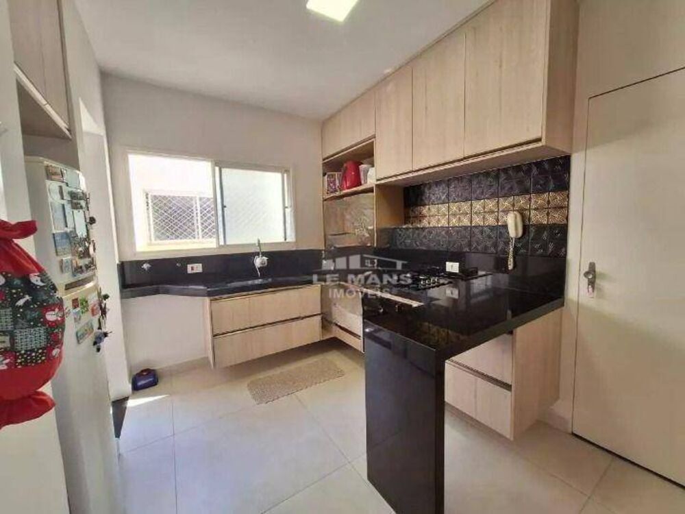 Apartamento à venda com 3 quartos, 72m² - Foto 7