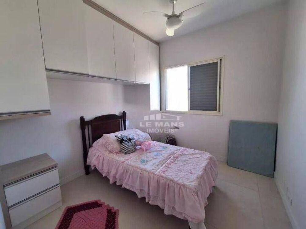 Apartamento à venda com 3 quartos, 72m² - Foto 4