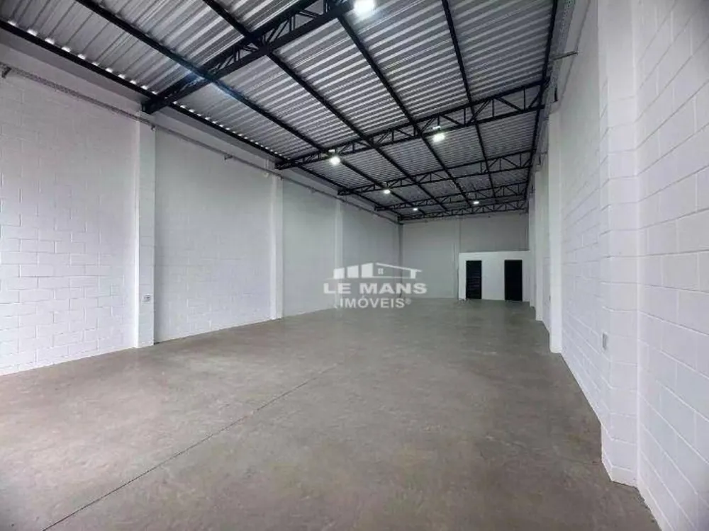 Depósito-Galpão, 130 m² - Foto 1