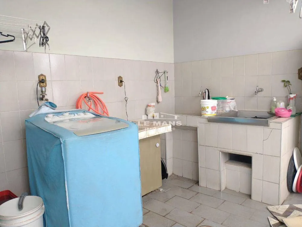 Casa, 4 quartos, 192 m² - Foto 4