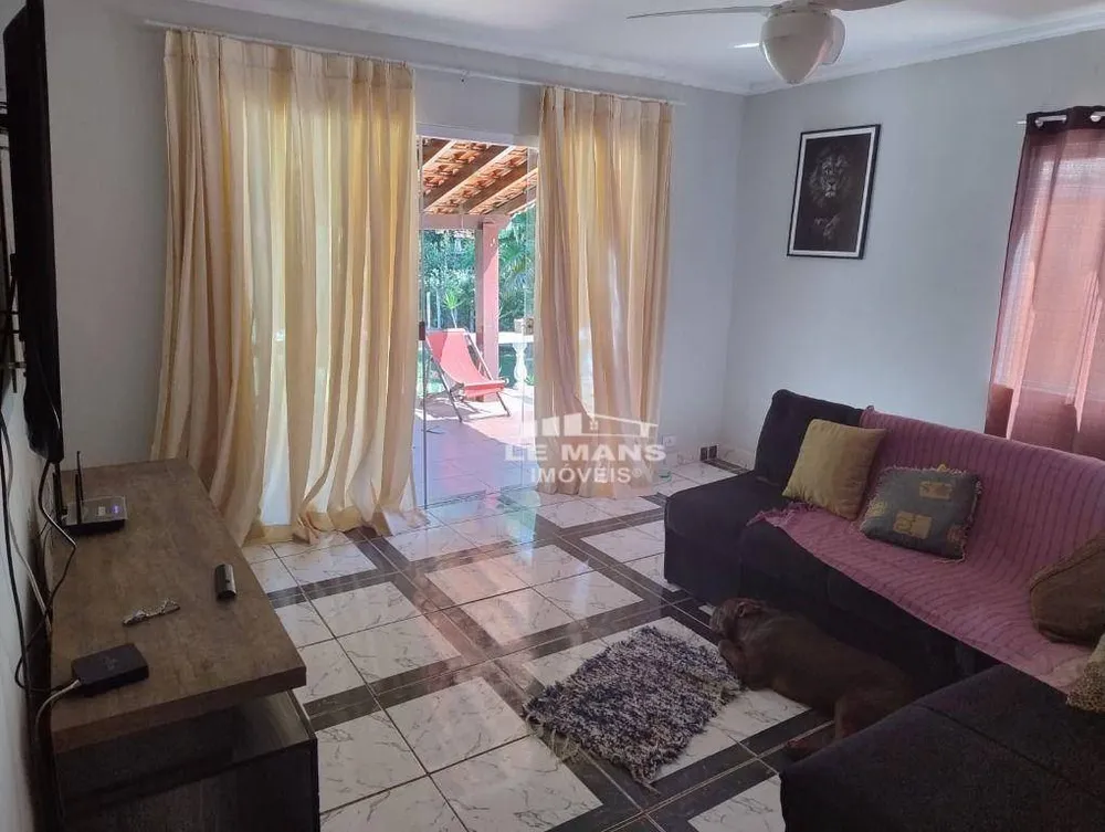 Chácara, 3 quartos, 1612 m² - Foto 10