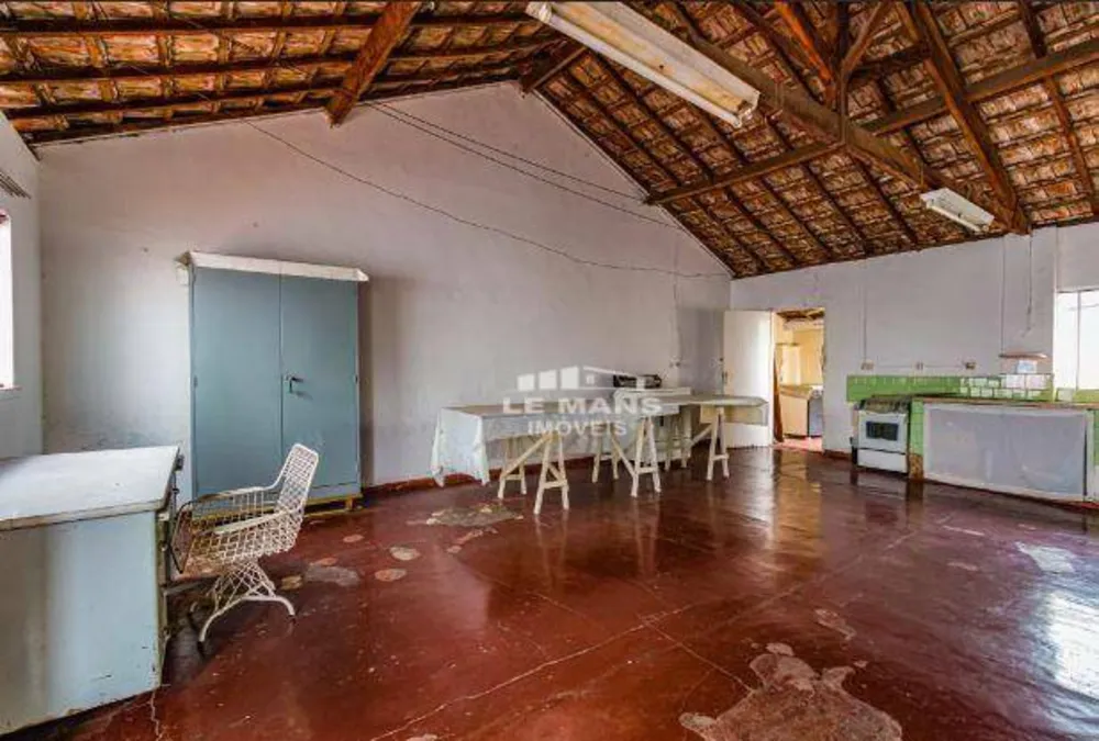 Casa, 3 quartos, 223 m² - Foto 1