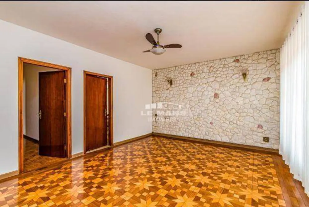 Casa, 3 quartos, 223 m² - Foto 2