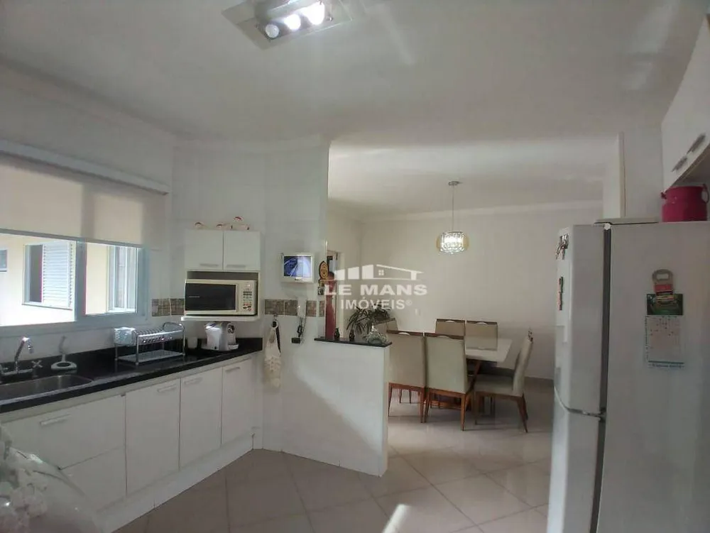 Casa, 3 quartos, 191 m² - Foto 7