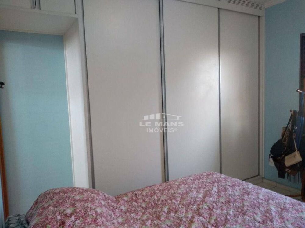 Casa, 4 quartos, 248 m² - Foto 4